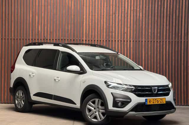 Dacia Jogger (2022) thumbnail 3