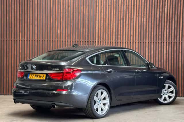 BMW 5-Serie (2010) thumbnail 5