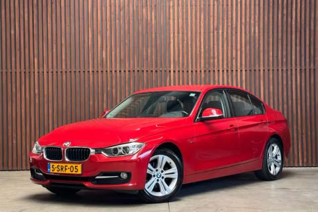 BMW 3-Serie (2013) thumbnail 1
