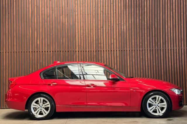 BMW 3-Serie (2013) thumbnail 4