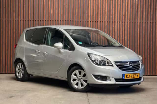 Opel Meriva (2016) thumbnail 3