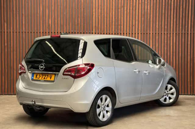 Opel Meriva (2016) thumbnail 5