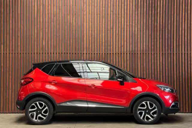 Renault Captur (2015) thumbnail 4