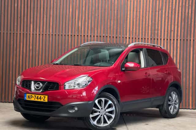 Nissan Qashqai (2012) thumbnail 1