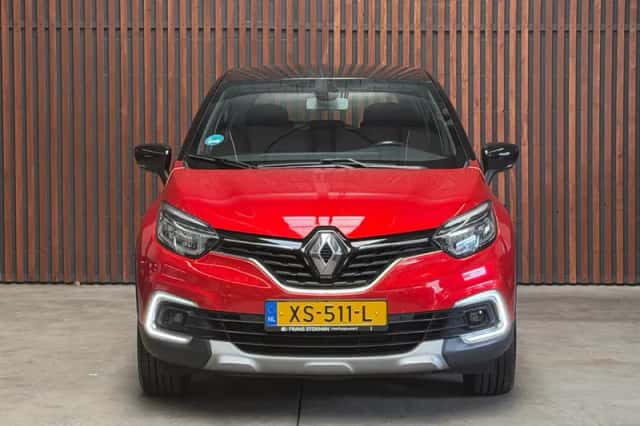 Renault Captur (2018) thumbnail 2