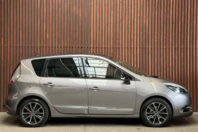 Renault Scénic (2014) thumbnail 4