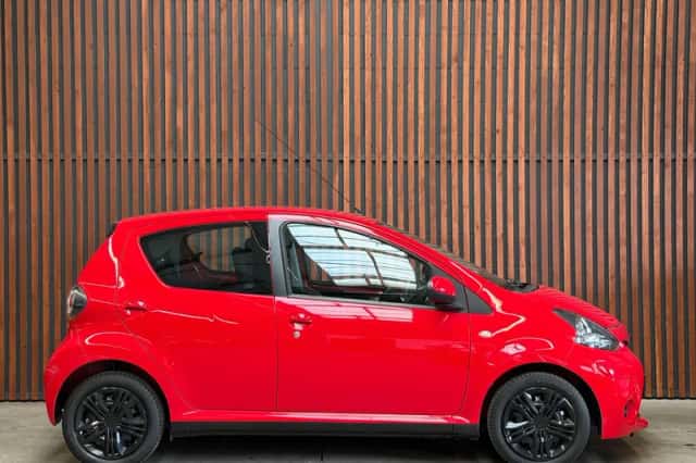 Toyota Aygo (2012) thumbnail 4