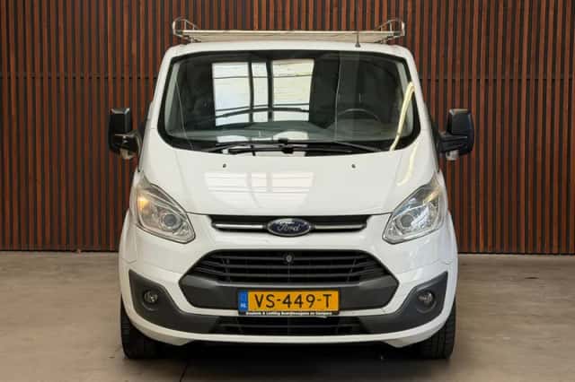 Ford Transit Custom (2016) thumbnail 2