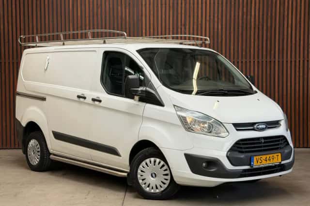 Ford Transit Custom (2016) thumbnail 3