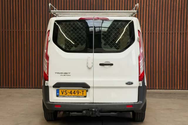 Ford Transit Custom (2016) thumbnail 6