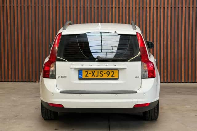 Volvo V50 (2010) thumbnail 6