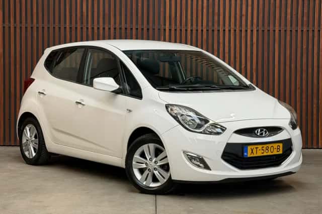 Hyundai ix20 (2013) thumbnail 3