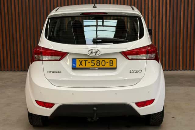 Hyundai ix20 (2013) thumbnail 6