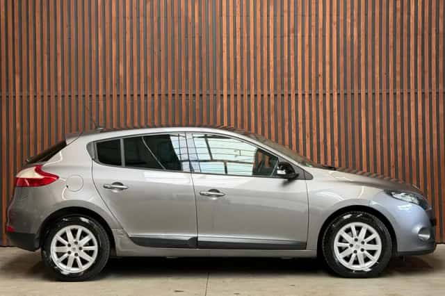 Renault Mégane (2012) thumbnail 4