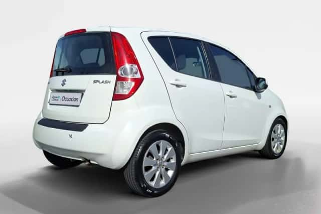 Suzuki Splash (2010) thumbnail 5