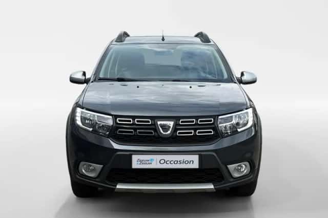 Dacia Sandero (2019) thumbnail 3