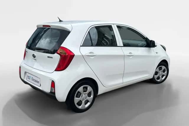 Kia Picanto (2016) thumbnail 5
