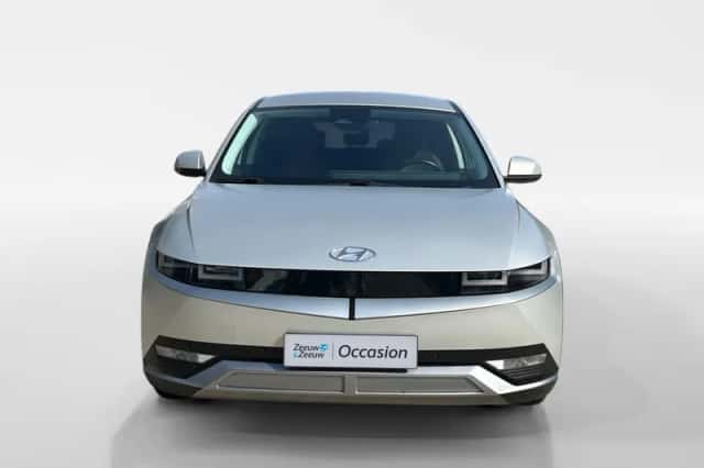 Hyundai Ioniq 5 (2021) thumbnail 3