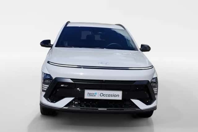Hyundai Kona (2024) thumbnail 2