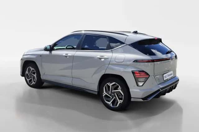 Hyundai Kona (2024) thumbnail 3