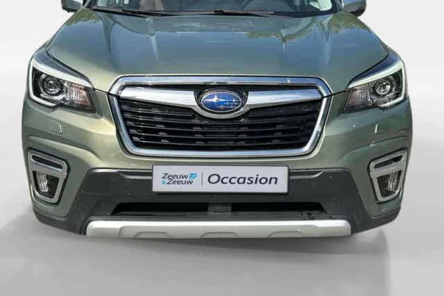 Subaru Forester (2019) thumbnail 4