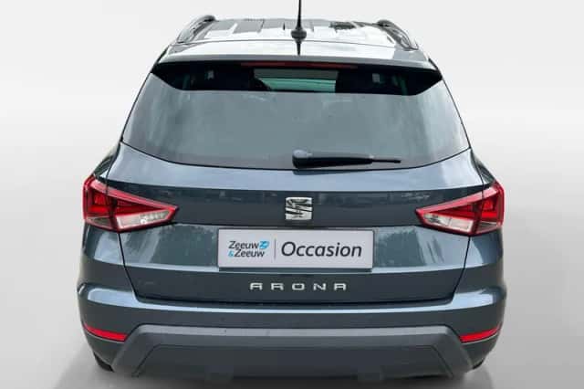 SEAT Arona (2018) thumbnail 4
