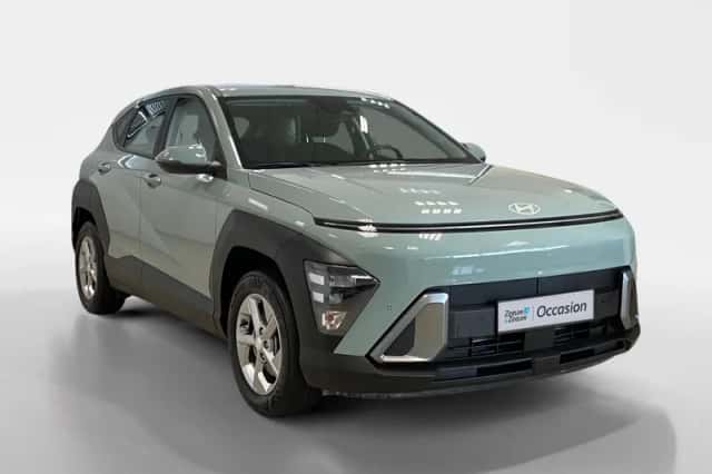Hyundai Kona (2024) thumbnail 3