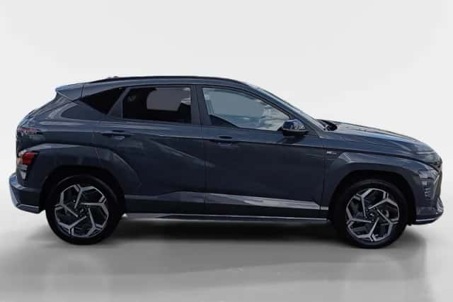 Hyundai Kona (2025) thumbnail 4