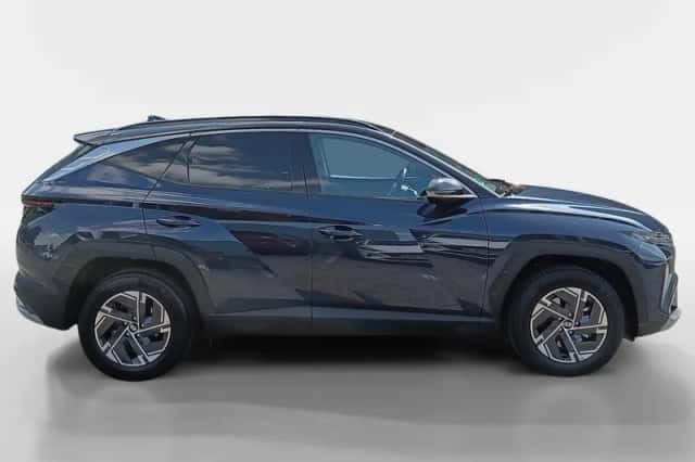 Hyundai Tucson (2025) thumbnail 4