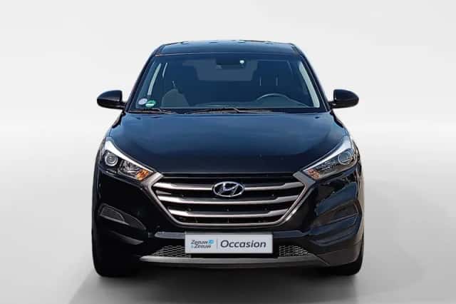 Hyundai Tucson (2017) thumbnail 2