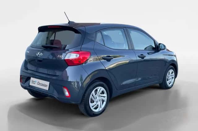 Hyundai i10 (2021) thumbnail 3
