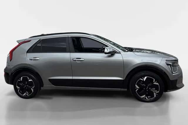 Kia Niro EV (2023) thumbnail 4
