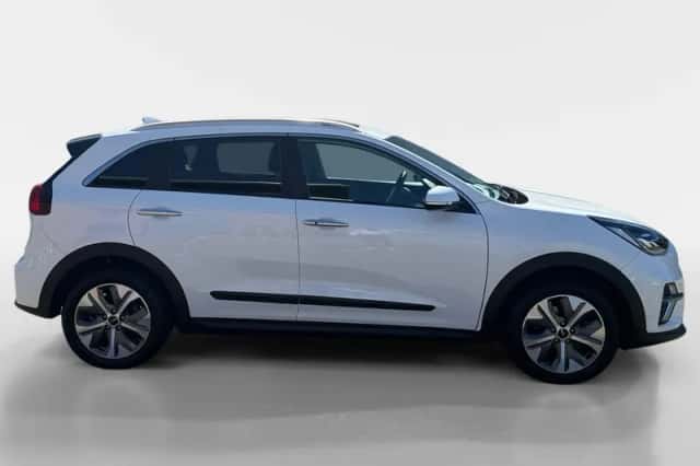 Kia Niro EV (2022) thumbnail 4