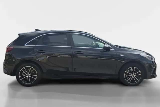Kia Ceed (2020) thumbnail 5