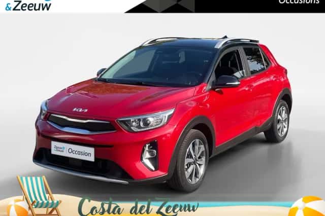 Kia Stonic (2021) thumbnail 1