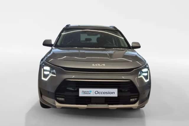 Kia Niro (2025) thumbnail 3