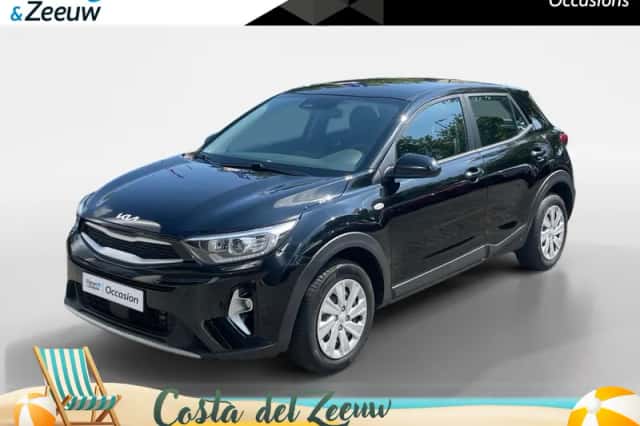 Kia Stonic (2023) thumbnail 1