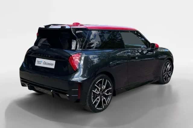 MINI Mini Electric (2024) thumbnail 6