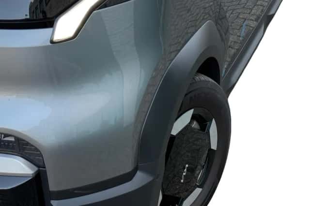 Kia PV5 (2025) thumbnail 3