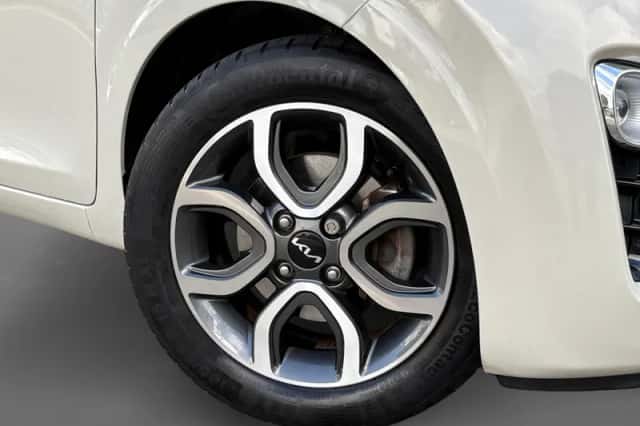 Kia Picanto (2023) thumbnail 3