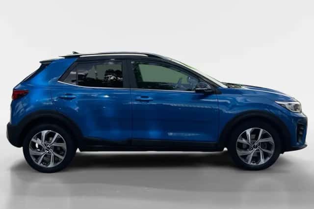 Kia Stonic (2023) thumbnail 5