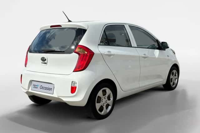 Kia Picanto (2013) thumbnail 6