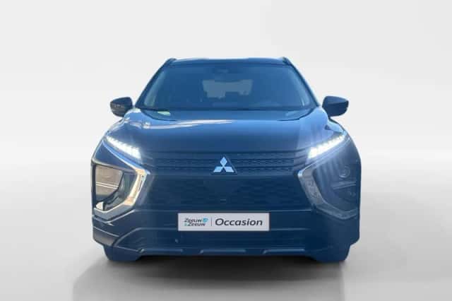 Mitsubishi Eclipse Cross (2023) thumbnail 2