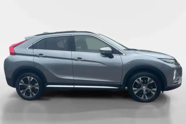 Mitsubishi Eclipse Cross (2018) thumbnail 4