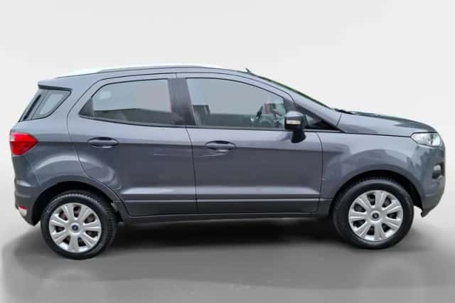 Ford EcoSport (2016) thumbnail 4