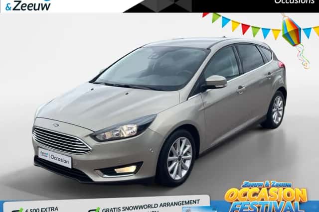 Ford Focus (2018) thumbnail 1