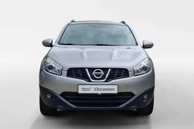 Nissan Qashqai (2012) thumbnail 2