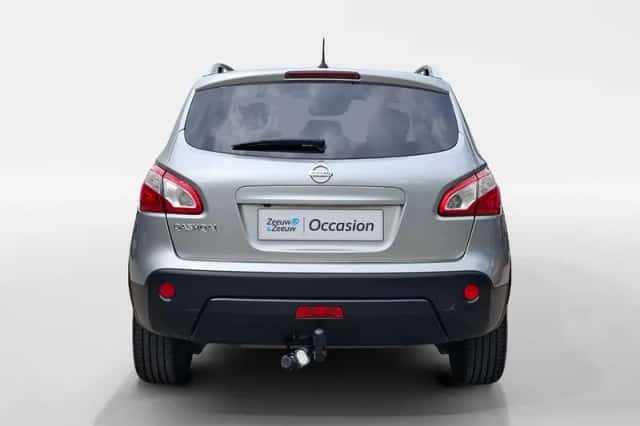 Nissan Qashqai (2012) thumbnail 6