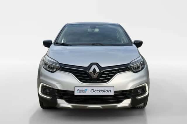 Renault Captur (2018) thumbnail 2