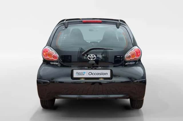 Toyota Aygo (2009) thumbnail 5